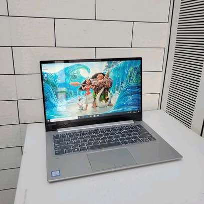 Lenovo Ideapad 720s image 3