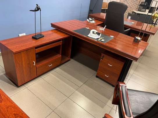 High-End Director’s Desk – Modern L-Shape Executive Desk image 2