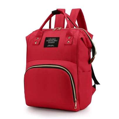 Classy bag/travel designer bags

     1699 shs
?For men or women
?Polyester Oxford material
?Zipper opening
?Classy image 1