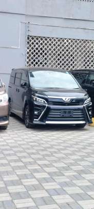 Toyota Voxy ZR grade black 2018 image 10