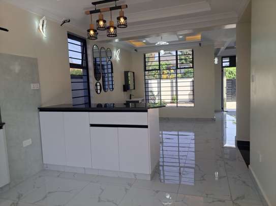 4 Bed House with En Suite at Varsityville Estate image 2