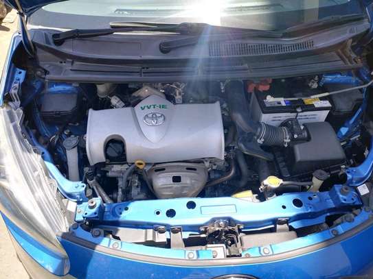 Toyota Sienta blue 2016 2wd non hybrid image 3