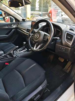 Mazda Axela hatchback 2018 image 6