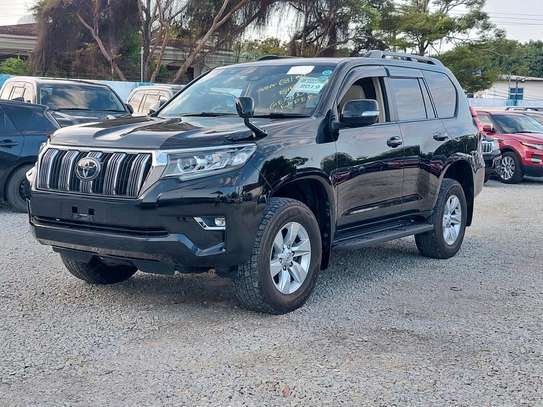 Toyota land cruiser prado TX petrol 2017 image 1