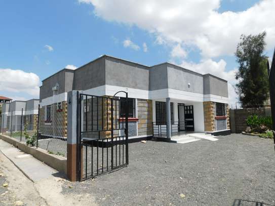 4 Bed House with En Suite at Acacia image 15