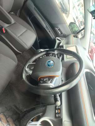 Toyota Sienta Hybrid Black 2018 2wd image 6