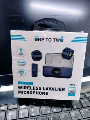 Lavelier wireless microphone image 3