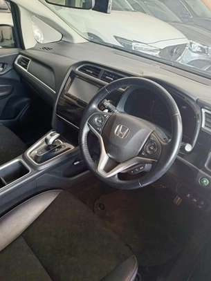 Honda Fit shuttle z sensing 2019 model image 10