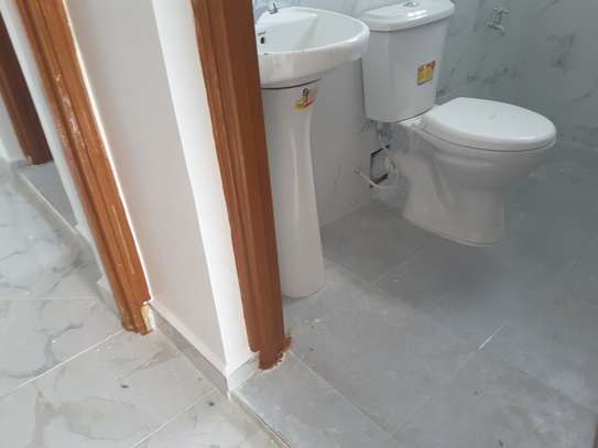 Amazing 3 BR Houses plus Sqs in Ngong image 5