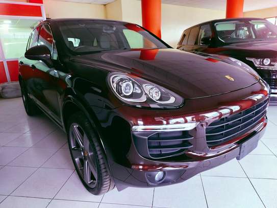 Porsche cayenne turbo maroon 2017 image 3