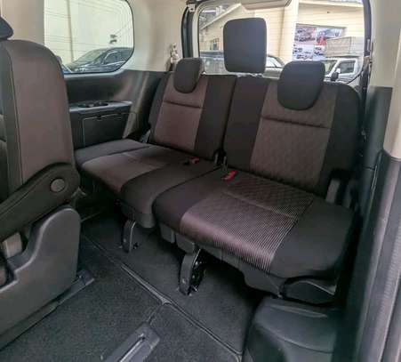 Nissan empower autech image 2