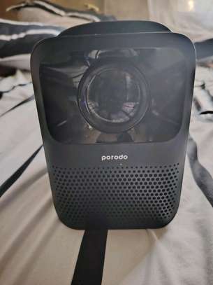 Porodo Lifestyle Full HD Portable Projector image 3