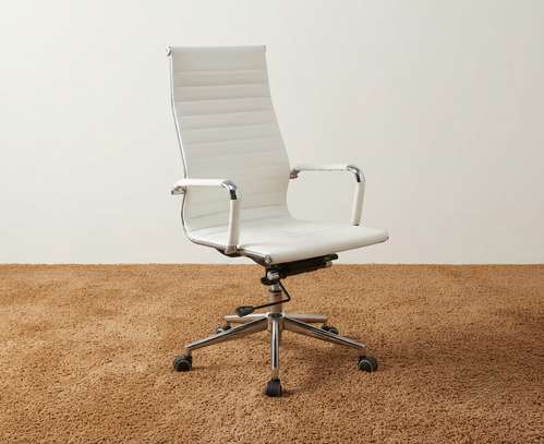 Office Chairs : PU Leather Executive Chair image 4