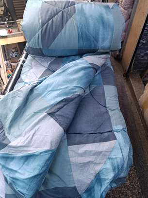 5x6 unbidden duvet with one Bedsheets and two Pillow cases image 3
