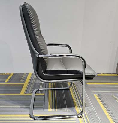 Office Chair: Executive Design Visitor Office Chair image 3