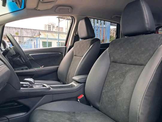 HONDA FIT SHUTTLE image 6