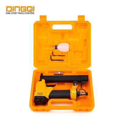 PNEUMATIC STAPLE AND NAIL GUN FOR SALE image 3