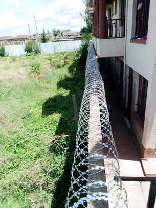 450mm Razor Wire Supply and Installation in kenya image 5