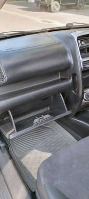 Honda CRV with sunroof, very clean image 7