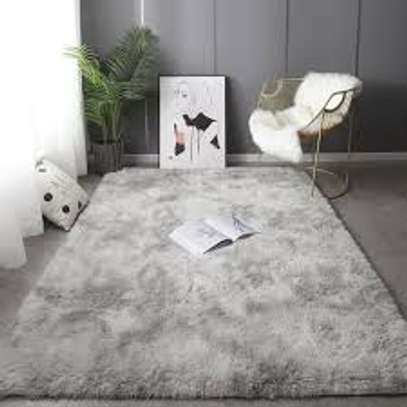 sightly fluffy /shaggy carpets image 1