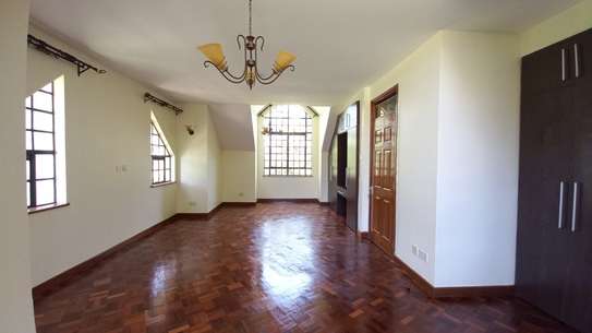 5 bedroom townhouse for rent in Lavington image 6