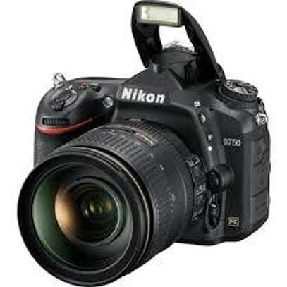 Professional camera nikon image 3