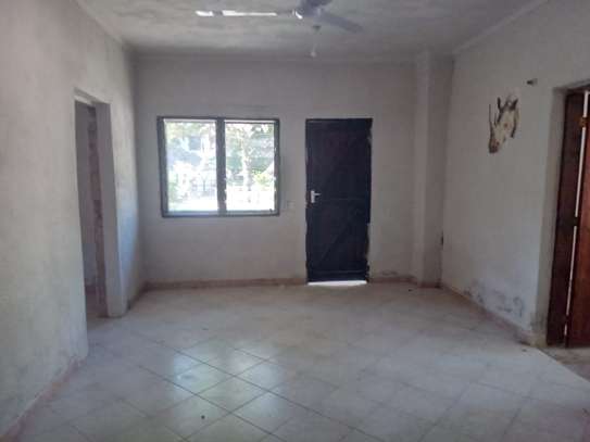 3 Bed House with En Suite in Mtwapa image 10