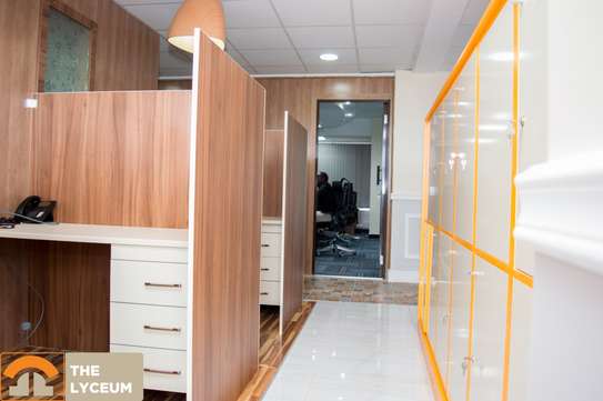 Furnished 2,196 ft² Office with Parking in Westlands Area image 5