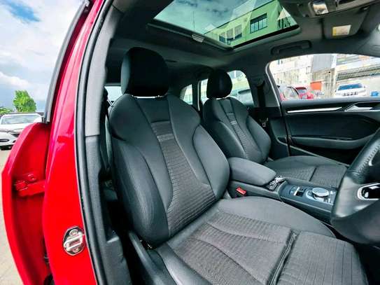 Audi A3 hatchback image 7