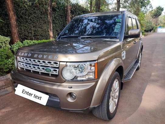 Land Rover Discovery 2013 model image 2