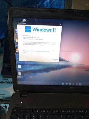HP laptop image 3