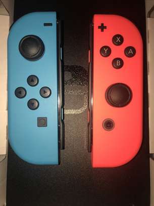 Nintendo Switch Console Neon Blue and Red Joycon Version 2 image 4