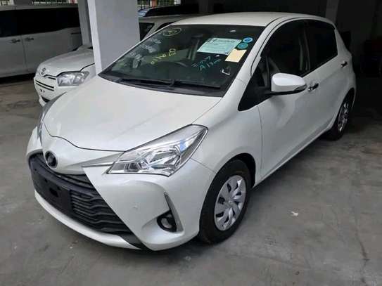 Toyota vitz 13000 image 5