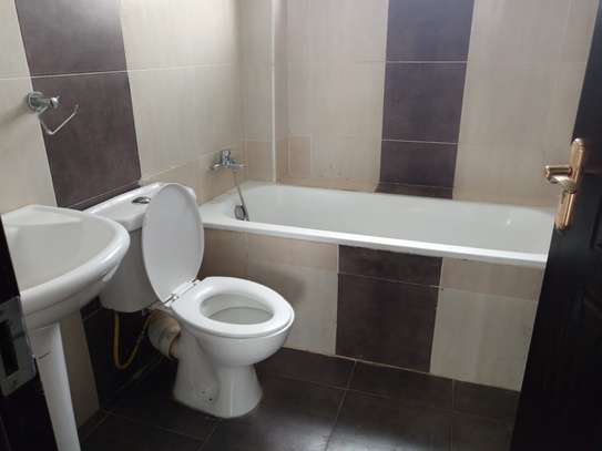 2 Bed Apartment with En Suite in Waiyaki Way image 4