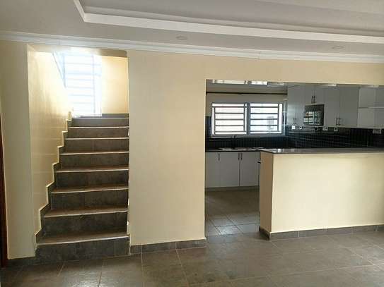 4 Bed Townhouse with En Suite in Athi River image 13