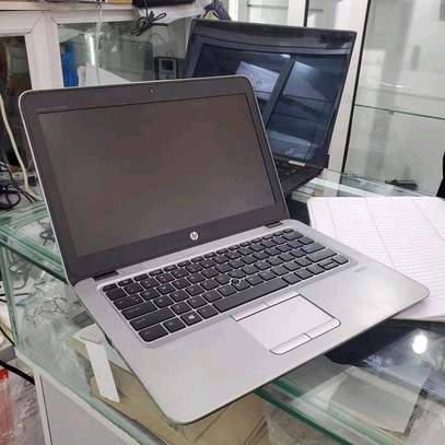 HP Elitebook 820 G3 Core i7-6th Gen, 8GB/256GB, 12.5 HD image 3