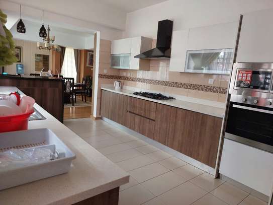 4 Bed House with En Suite at Roysambu image 4