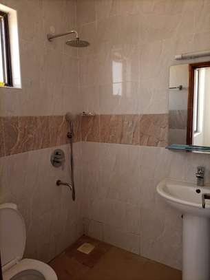 4 Bed House with En Suite at Athi River image 12