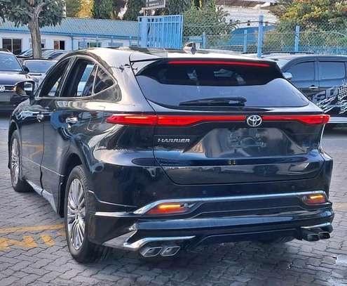 Toyota Harrier black premium grade 2021 image 13