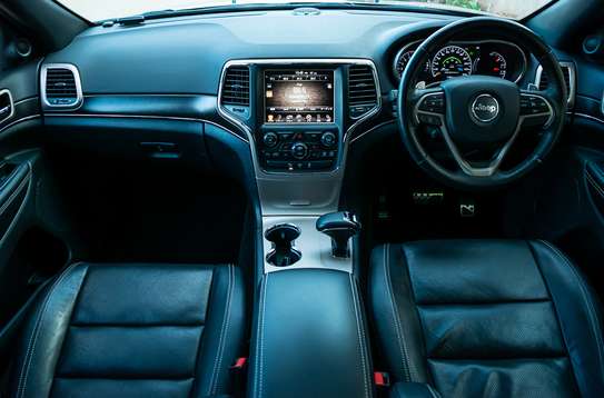 2016 Jeep Grand Cherokee Limited image 7