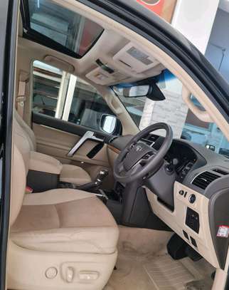 Toyota prado TX-L Black  Diesel  2018 image 4
