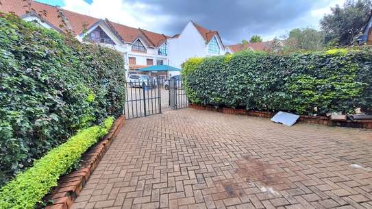 4 Bed Townhouse with En Suite at Brookside Drive image 2