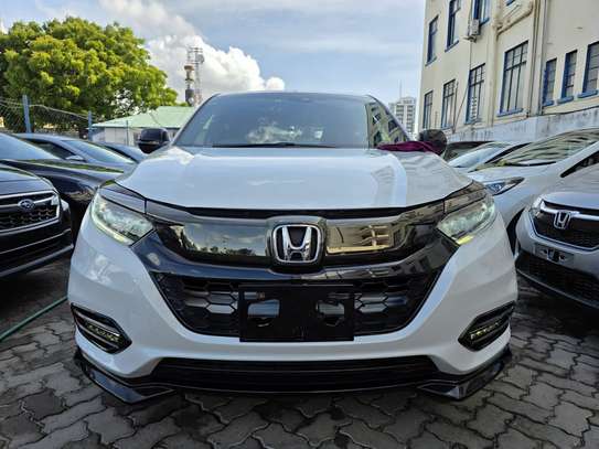 Honda vezel 2018 White image 2