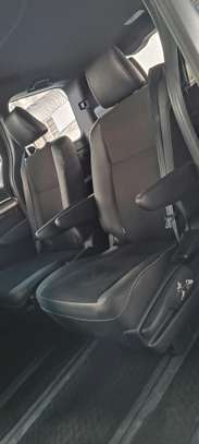 Toyota Noah WXB Black 2018 2wd image 7