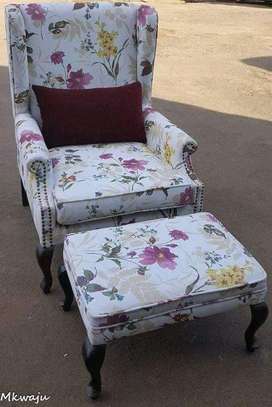 Wing Chair Plus Table image 1