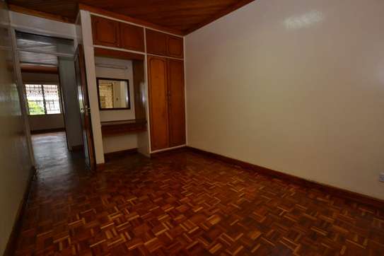 4 Bed Townhouse with En Suite at Westlands image 16