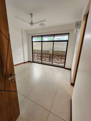 3 Bed Apartment with En Suite at Mombasa Beach image 15