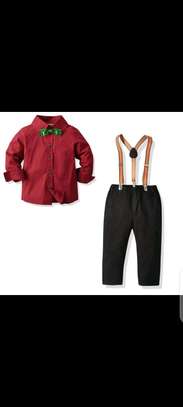 Baby sets available
Sizes *80 to 110*
(Ages below 1 and 4yrs)
*A set of 4*:
Suspender
Bowtie
Shirt
Trouser

Khaki image 1