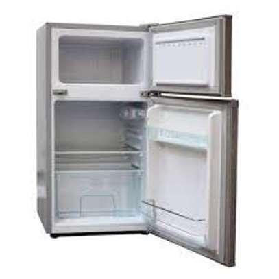 Ramtons RF/222 Double Door Direct Cool Refrigerator 90L image 2