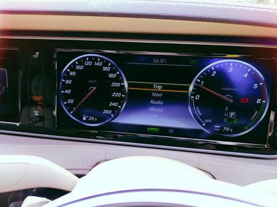 Mercedes Benz S300h grey 2018 image 5